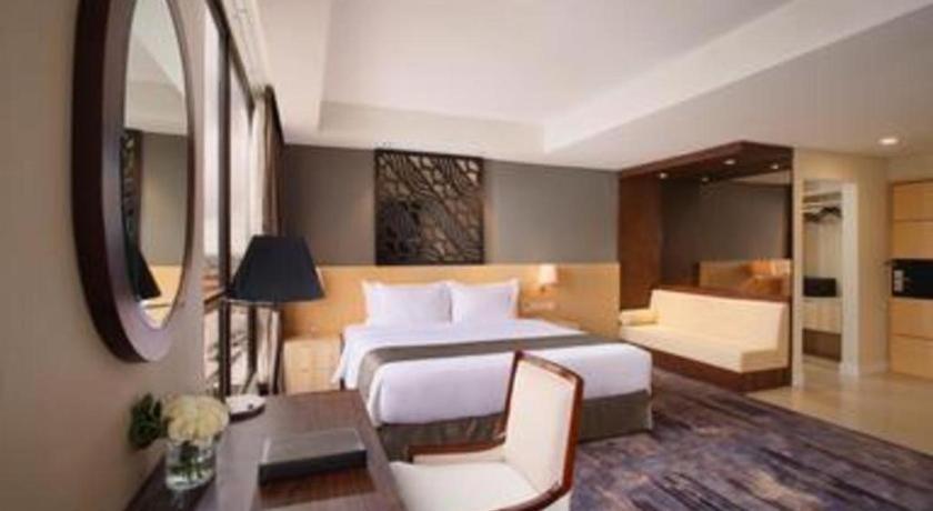 Hotel Grandhika Pemuda Semarang Kültér fotó